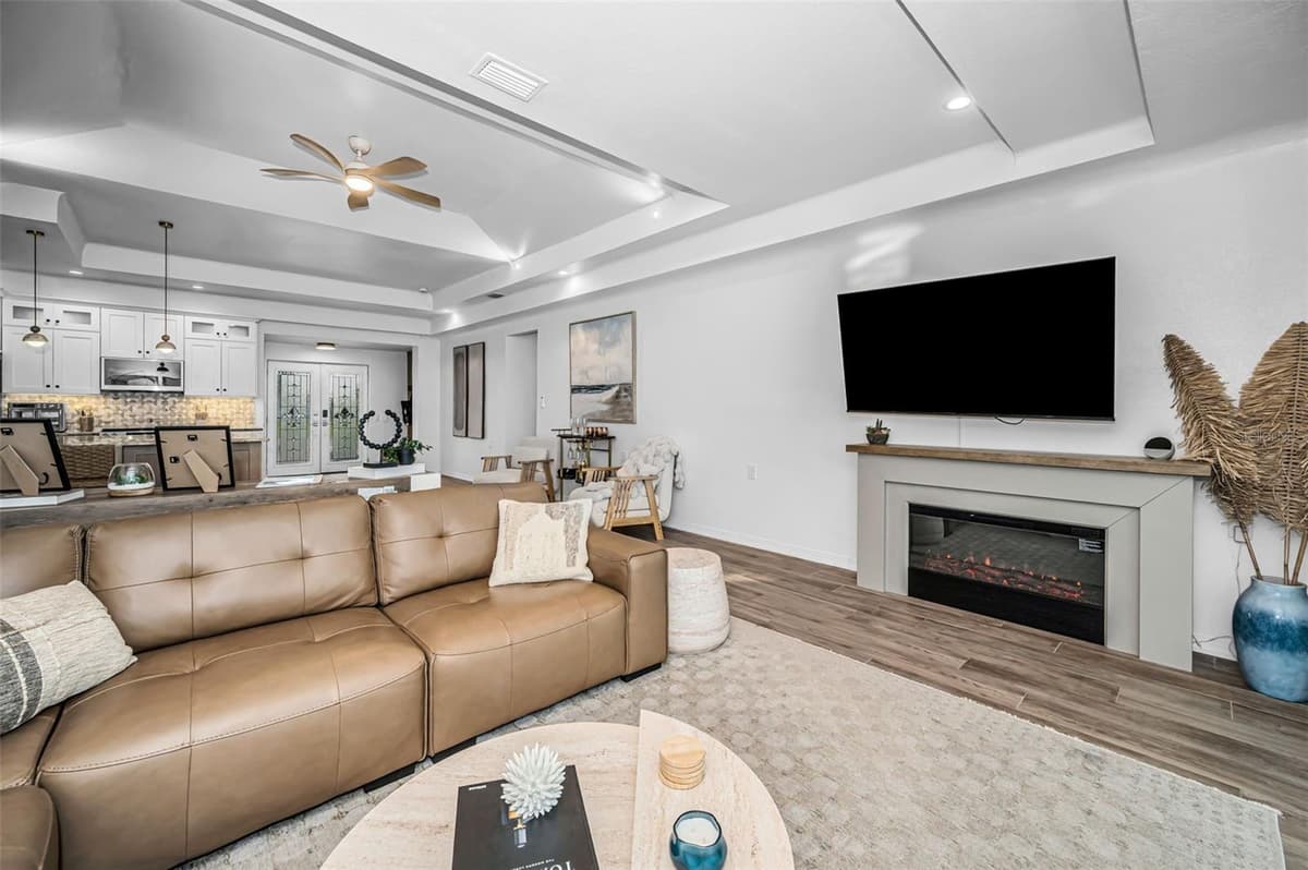 16353 REDINGTON DRIVE — photo 13 of 100