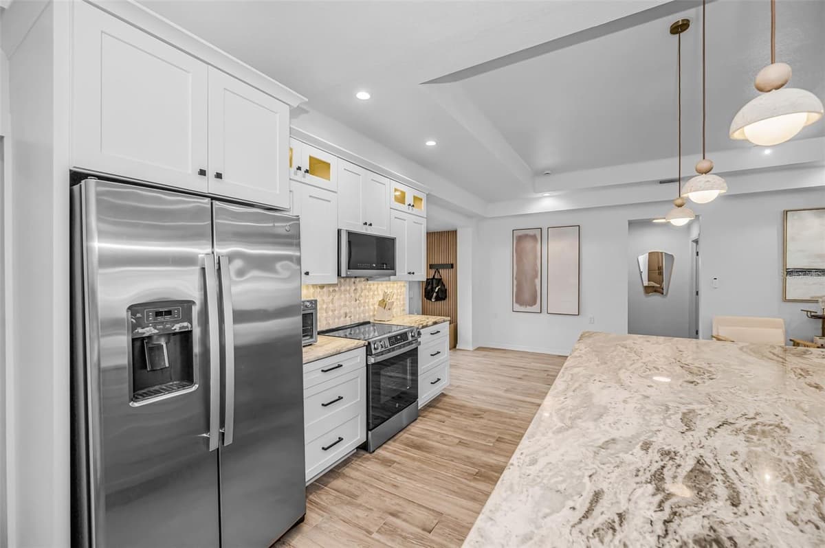 16353 REDINGTON DRIVE — photo 26 of 100