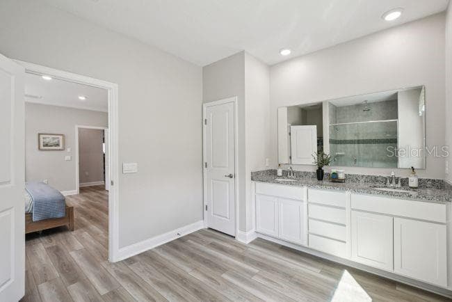 4512 BUFFALO DRIVE — photo 12 of 21
