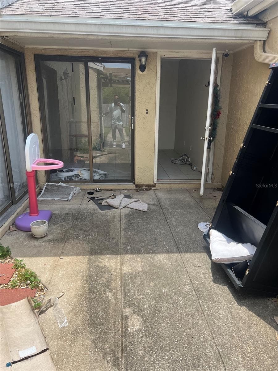 1021 ABADA COURT — photo 10 of 11