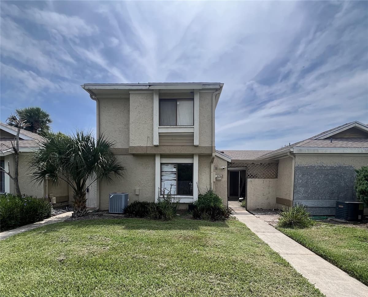 1021 ABADA COURT — photo 1 of 11