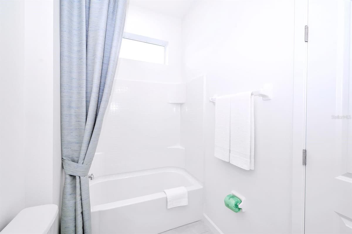 2560 SHANTI DRIVE — photo 42 of 48