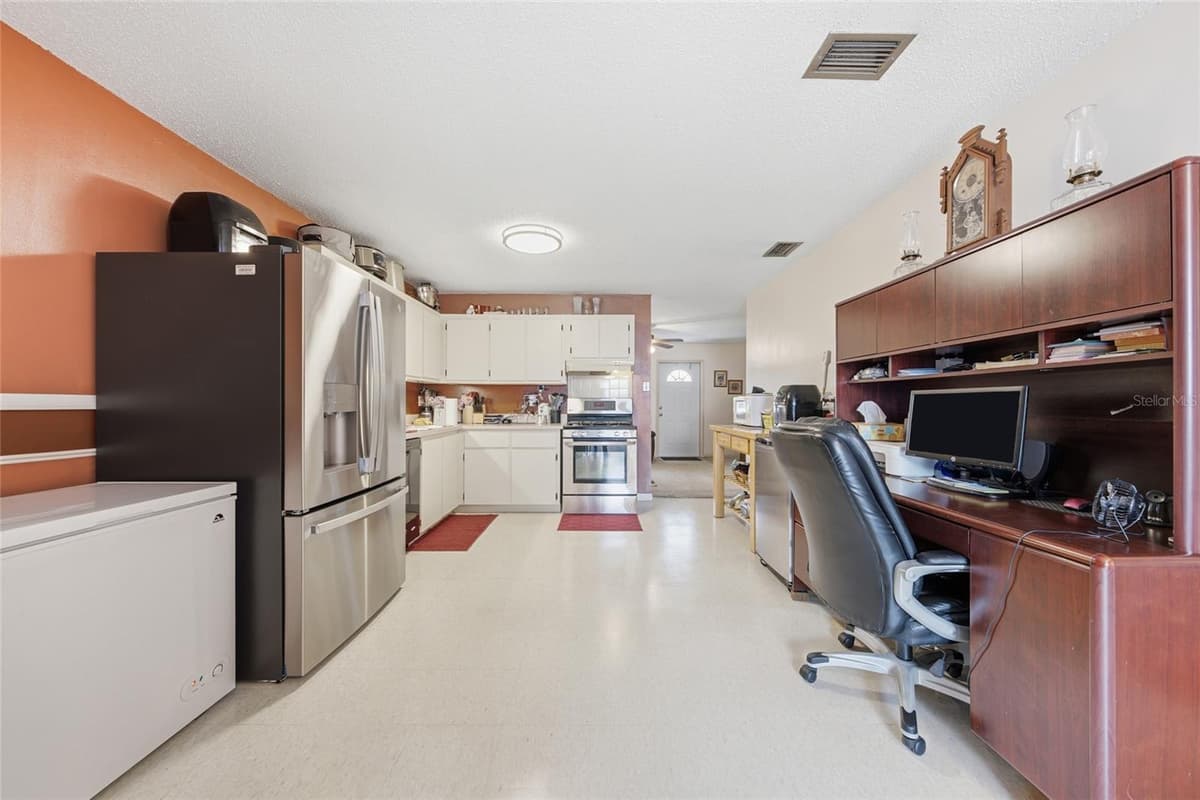 4908 PIMLICO COURT — photo 5 of 50