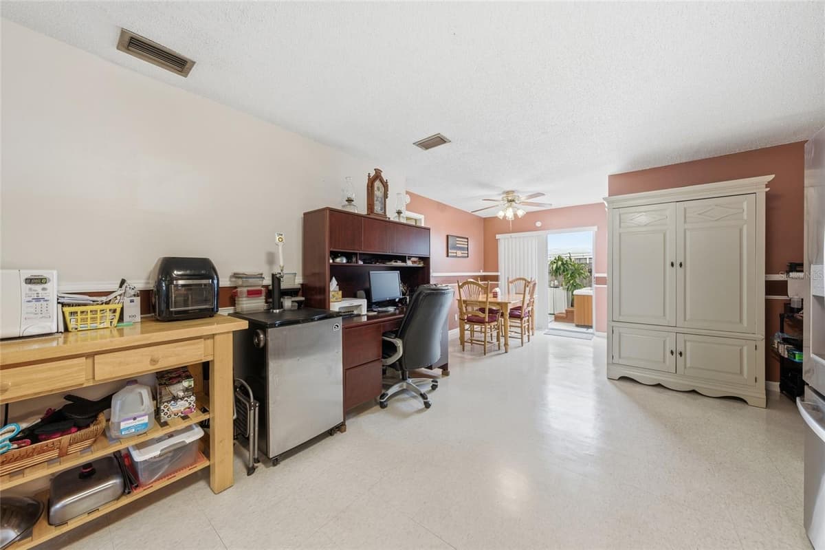 4908 PIMLICO COURT — photo 16 of 50