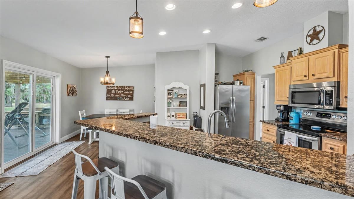 5600 RUSSO ROAD — photo 12 of 50