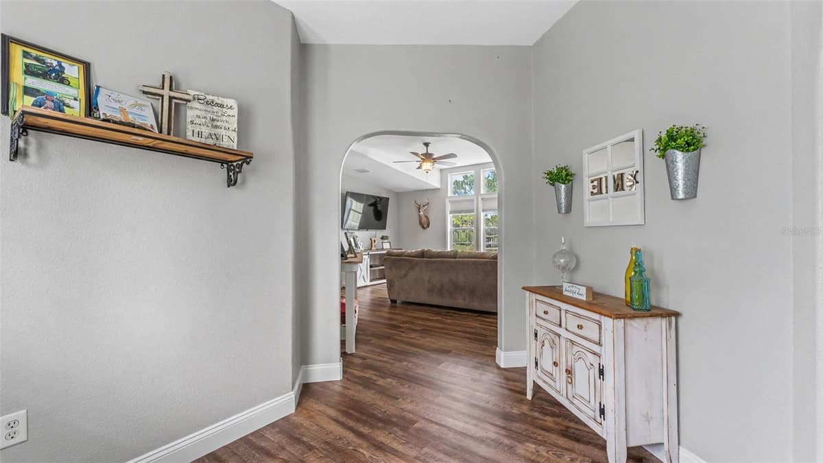 5600 RUSSO ROAD — photo 6 of 50