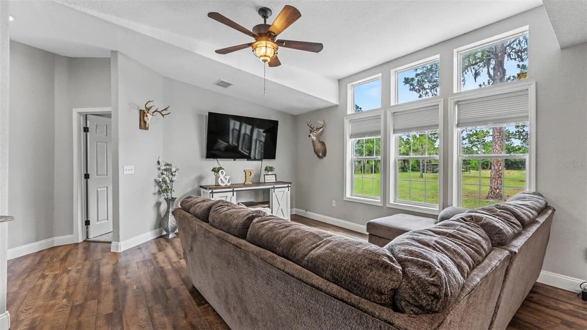 5600 RUSSO ROAD — photo 8 of 50