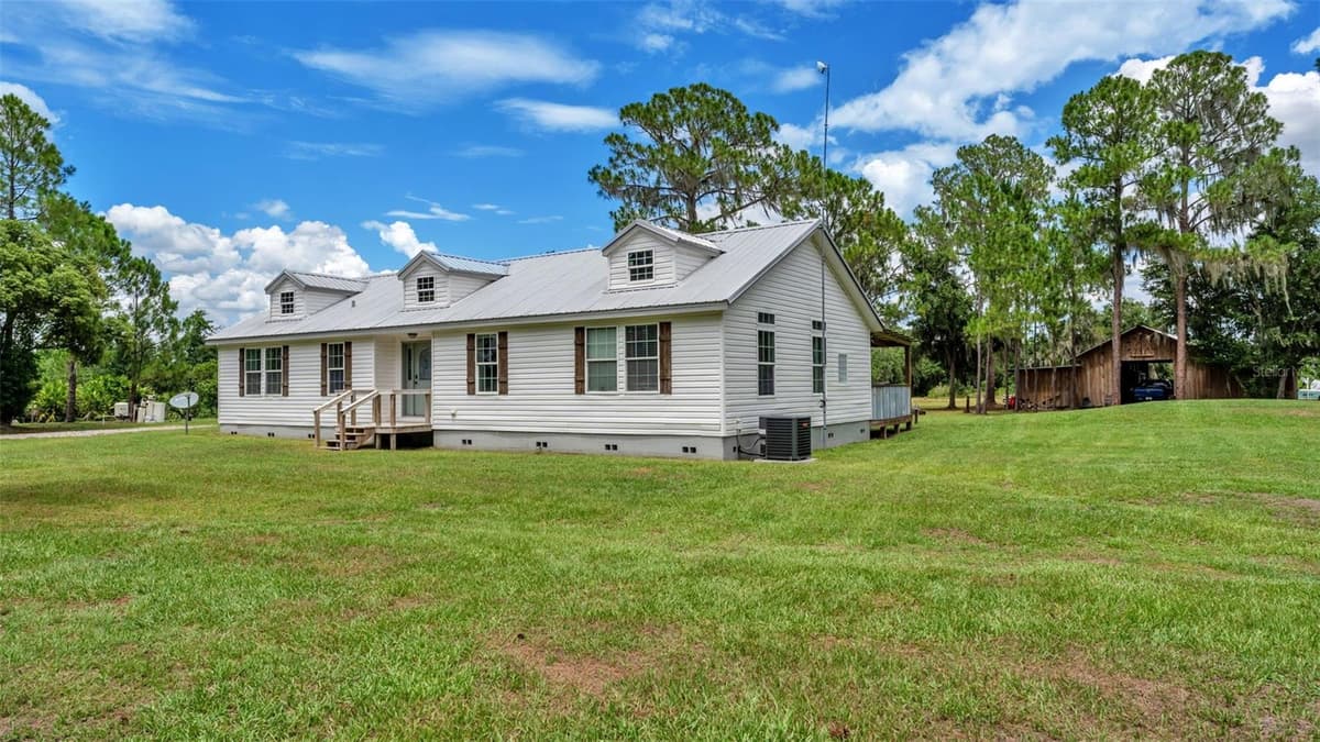 5600 RUSSO ROAD — photo 3 of 50
