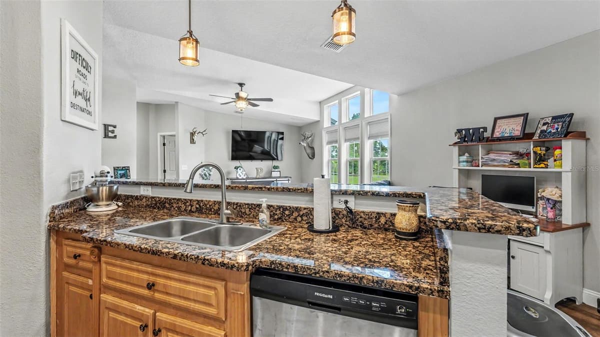 5600 RUSSO ROAD — photo 16 of 50