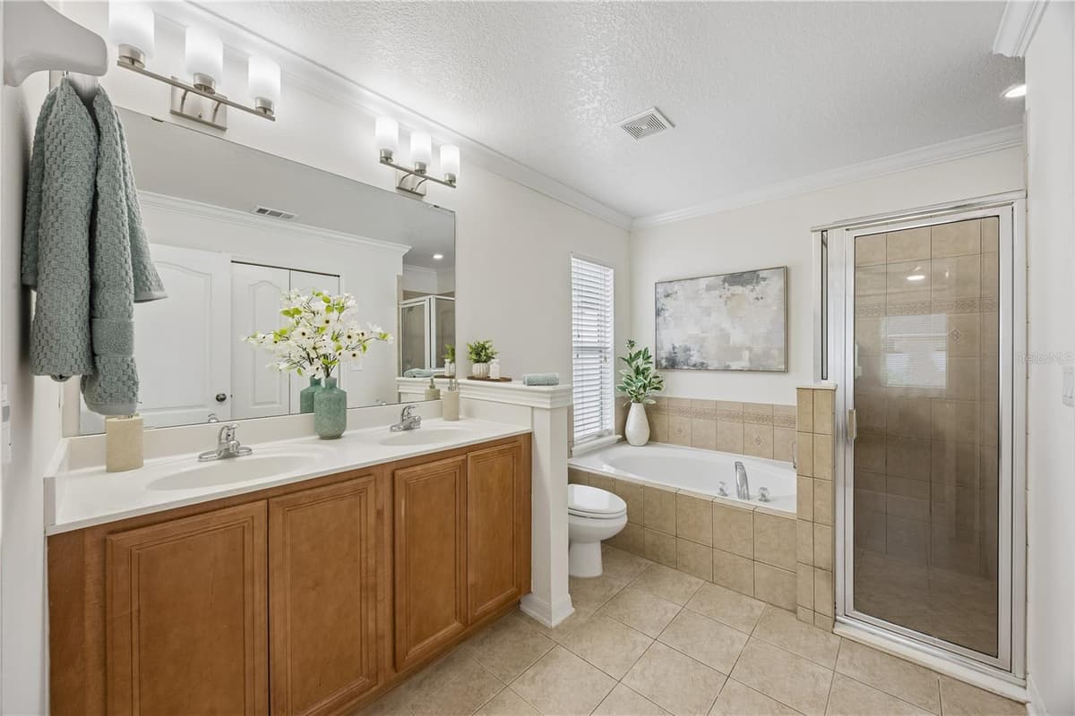 3462 WORTHINGTON OAKS DRIVE — photo 16 of 40