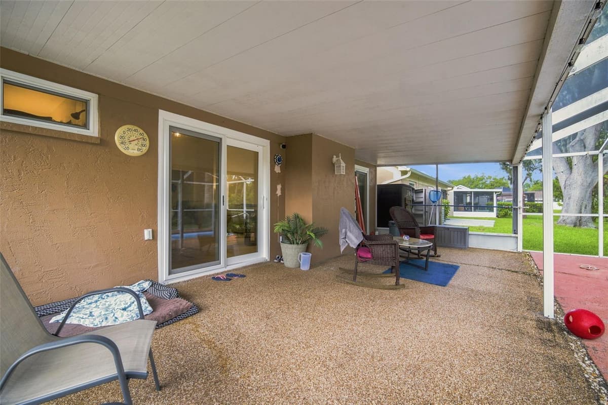 1014 HARDWOOD DRIVE — photo 34 of 48