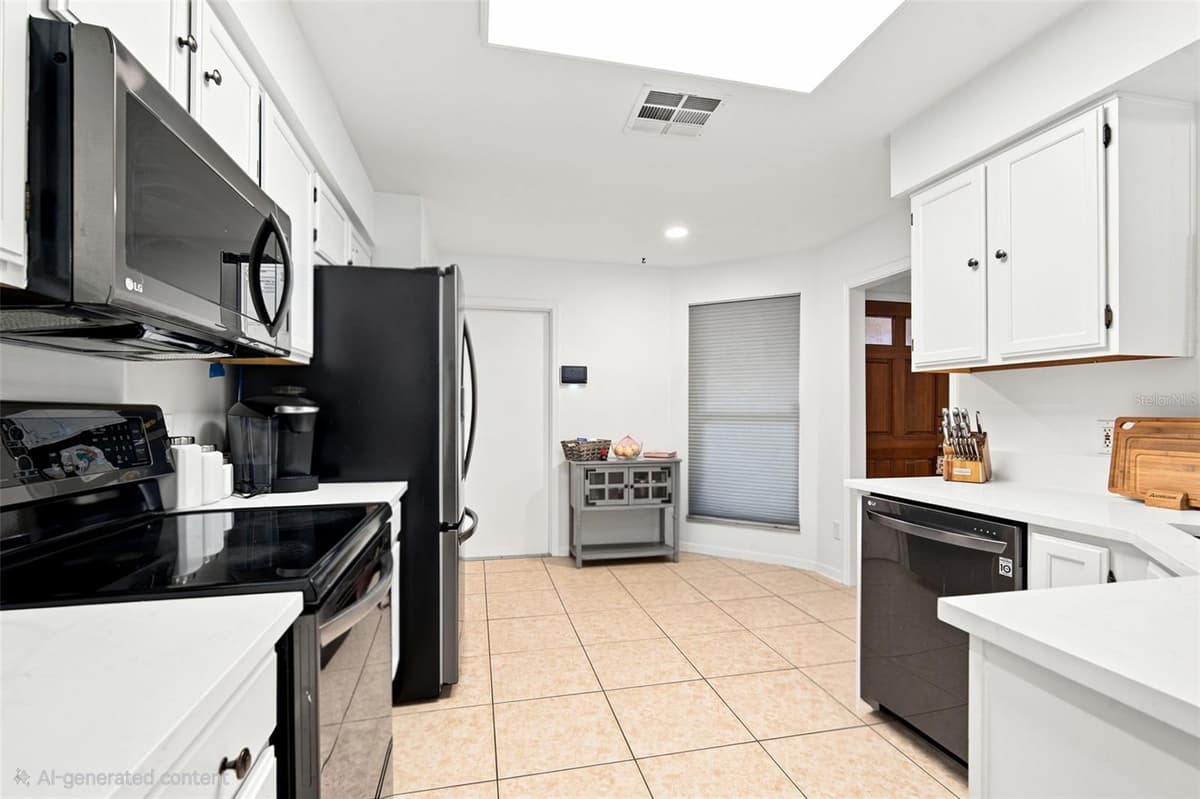 1014 HARDWOOD DRIVE — photo 16 of 48