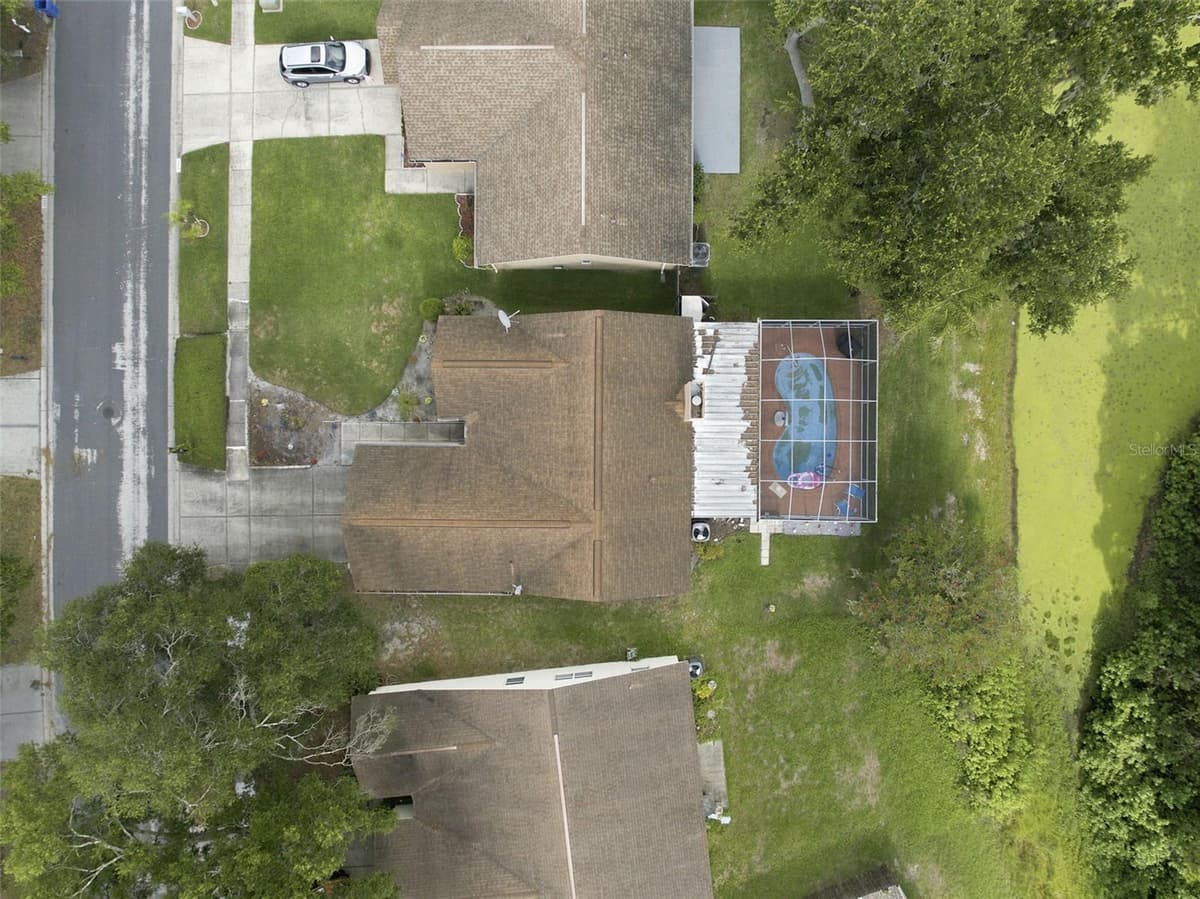 1014 HARDWOOD DRIVE — photo 41 of 48
