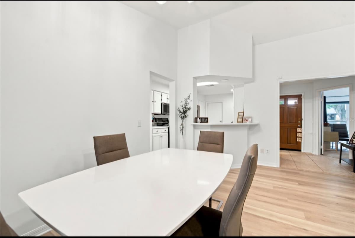 1014 HARDWOOD DRIVE — photo 12 of 48