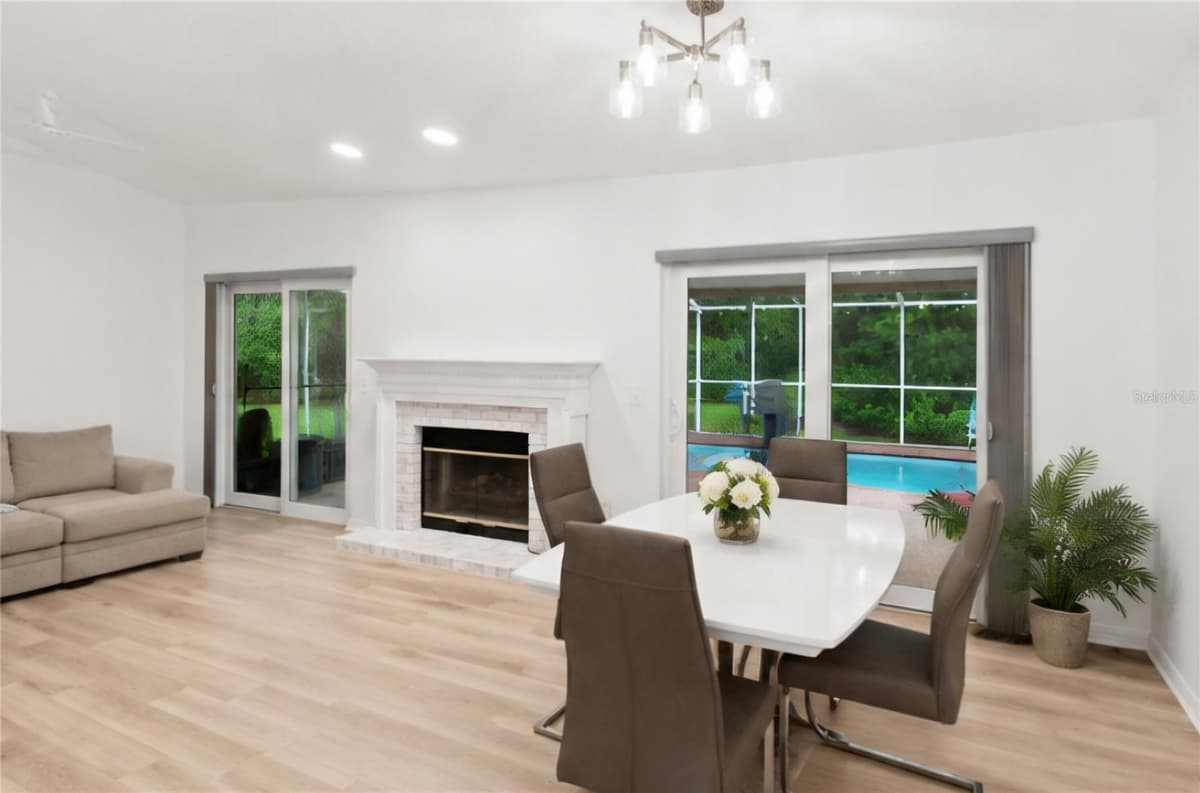 1014 HARDWOOD DRIVE — photo 9 of 48