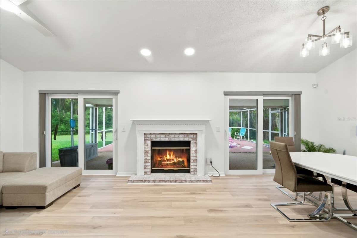 1014 HARDWOOD DRIVE — photo 3 of 48