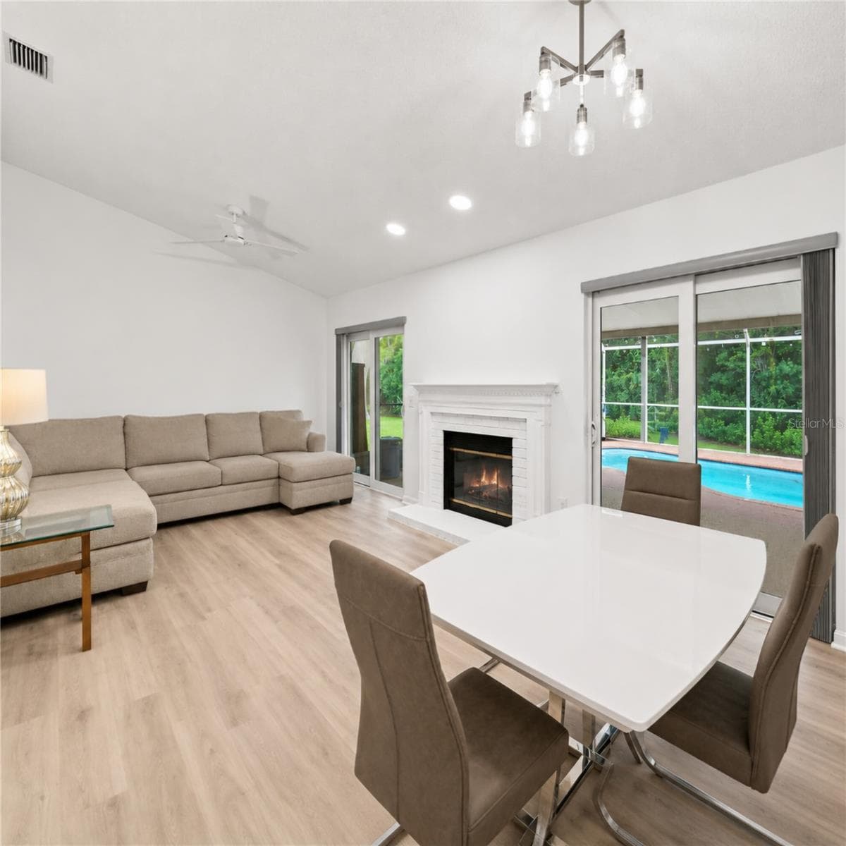 1014 HARDWOOD DRIVE — photo 11 of 48