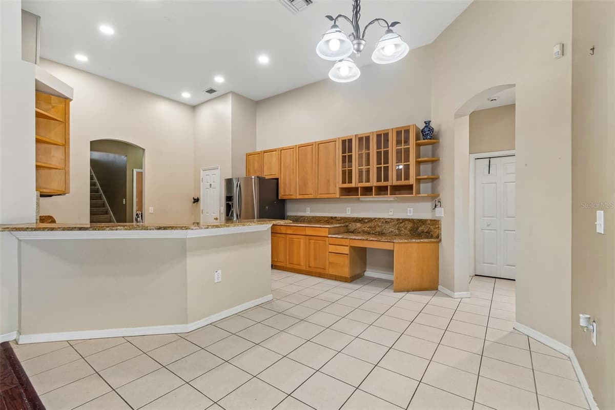 5737 WYNSTONE LANE — photo 17 of 53