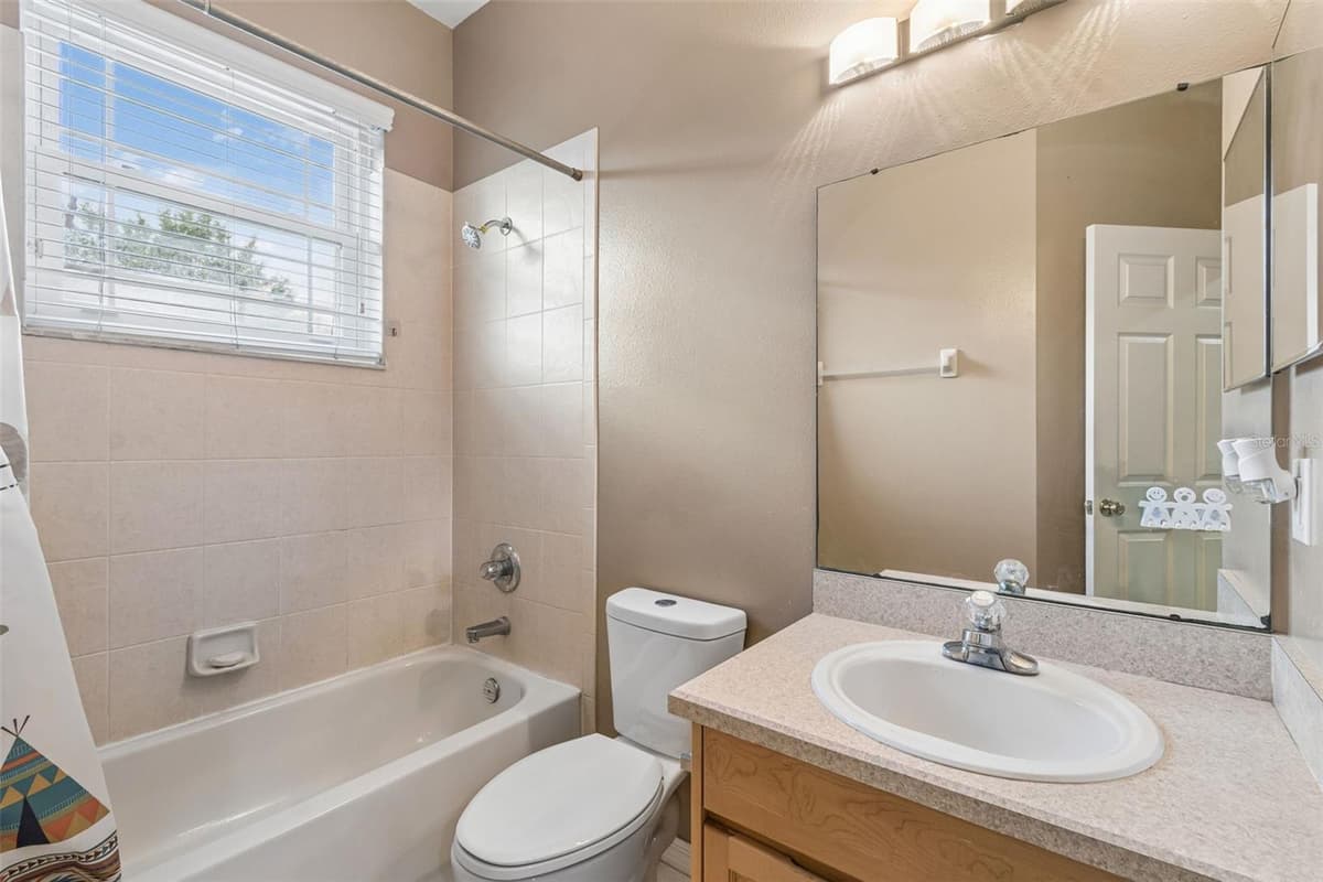 5737 WYNSTONE LANE — photo 33 of 53