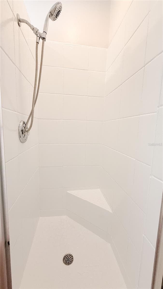 898 CRITTENDEN AVENUE — photo 19 of 39