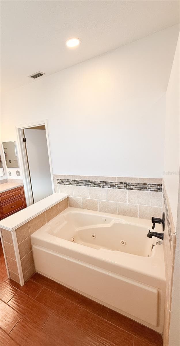 898 CRITTENDEN AVENUE — photo 18 of 39