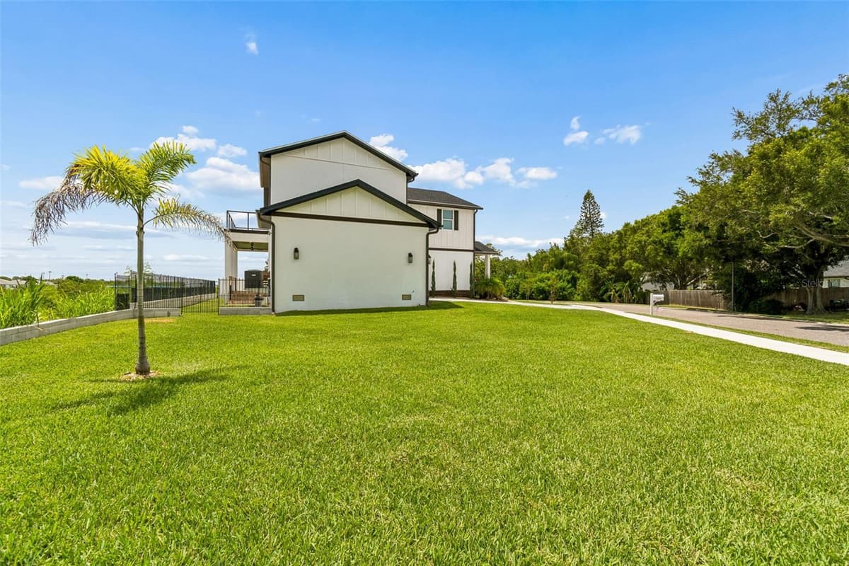 3426 CHANNELSIDE COURT — photo 79 of 95