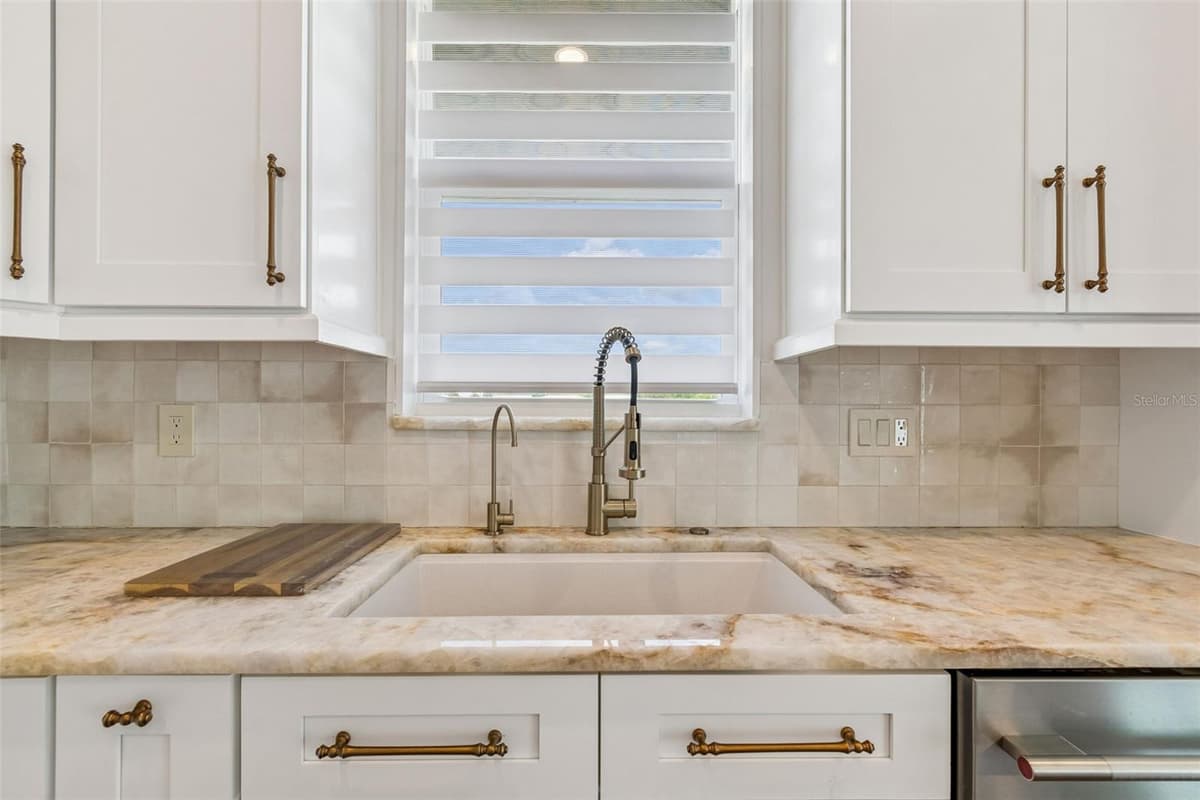 3426 CHANNELSIDE COURT — photo 20 of 95