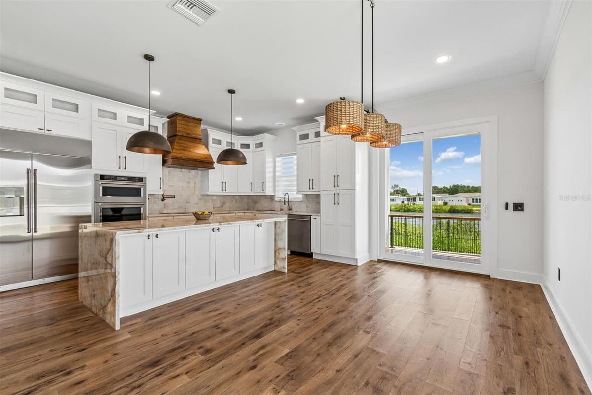 3426 CHANNELSIDE COURT — photo 14 of 95