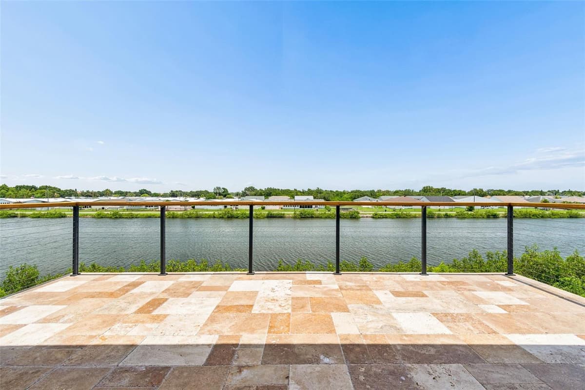 3426 CHANNELSIDE COURT — photo 39 of 95