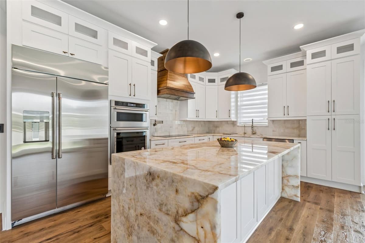3426 CHANNELSIDE COURT — photo 17 of 95