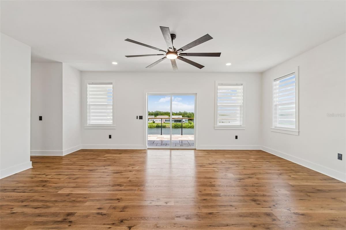 3426 CHANNELSIDE COURT — photo 37 of 95