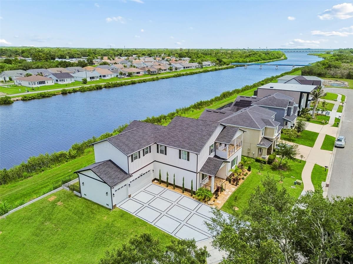 3426 CHANNELSIDE COURT — photo 89 of 95