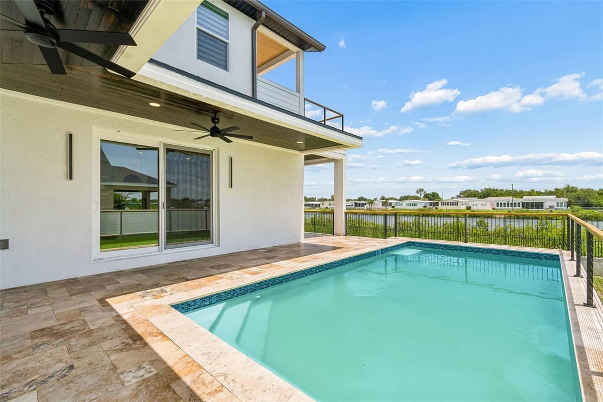 3426 CHANNELSIDE COURT — photo 3 of 95