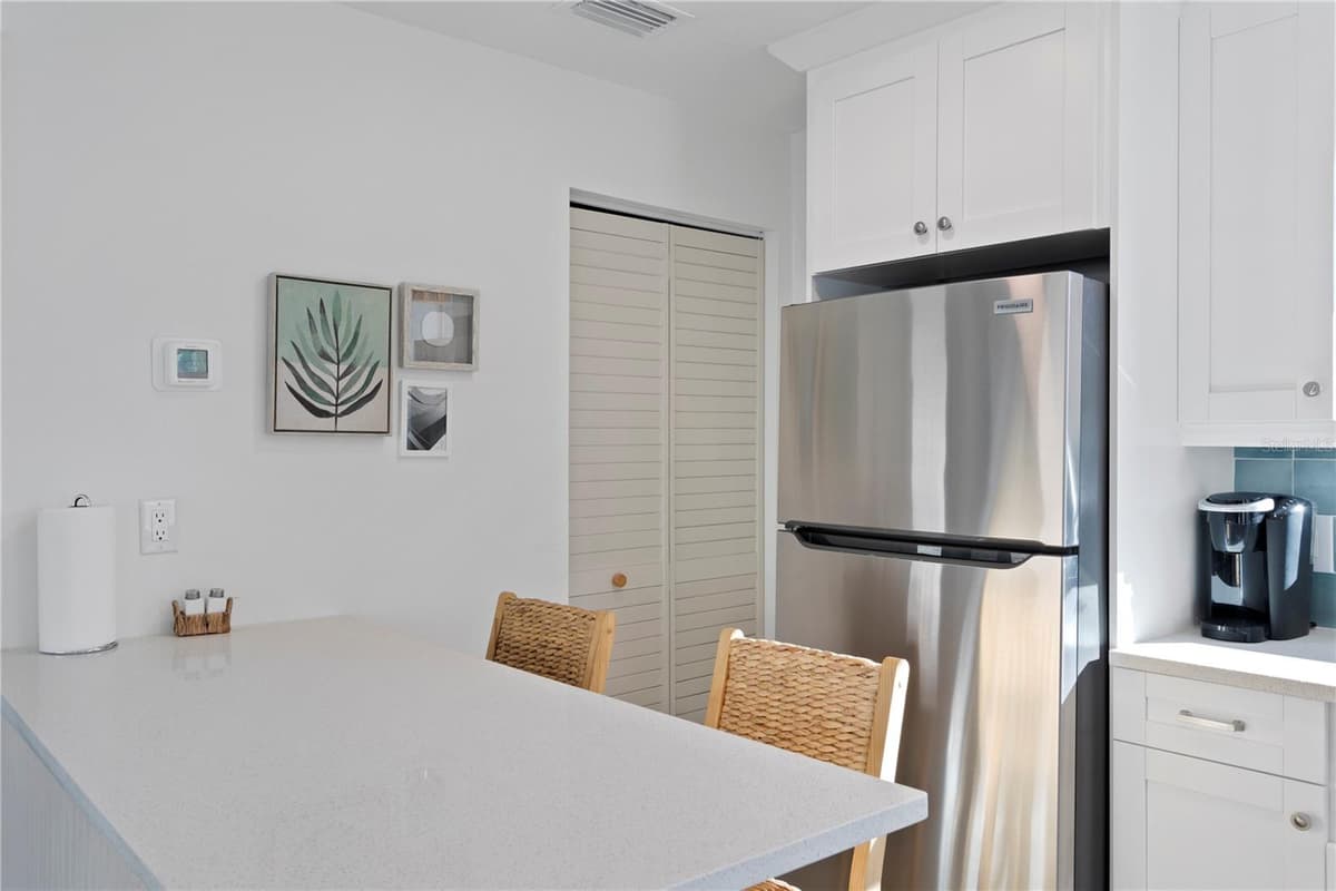 800 GULF BOULEVARD — photo 11 of 65