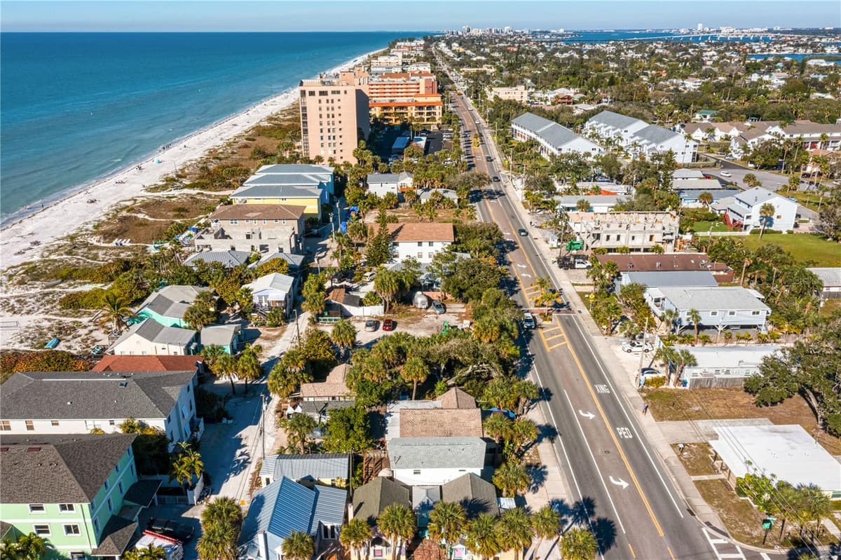 800 GULF BOULEVARD — photo 30 of 65