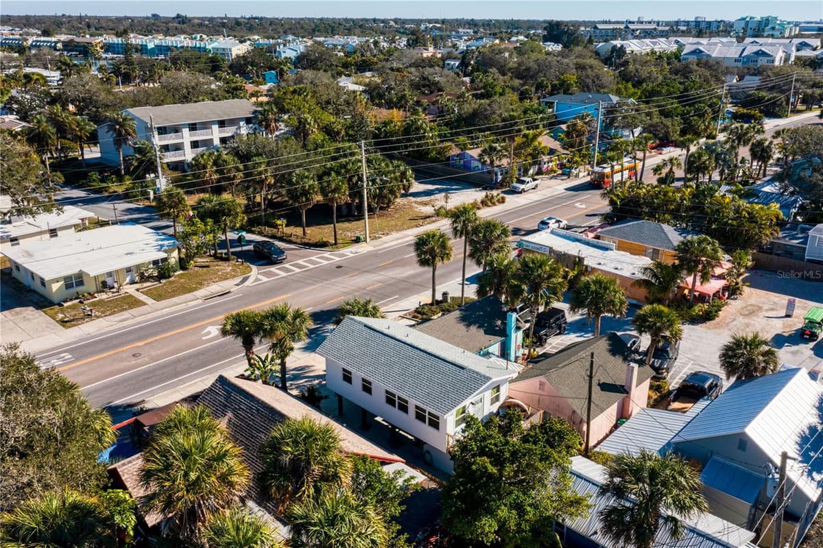 800 GULF BOULEVARD — photo 31 of 65