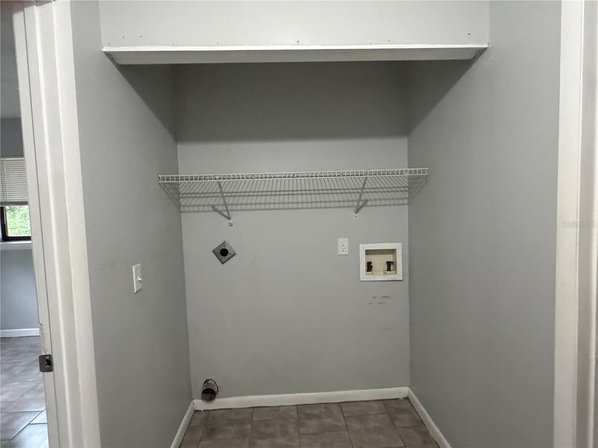 112 JASPER STREET — photo 12 of 13