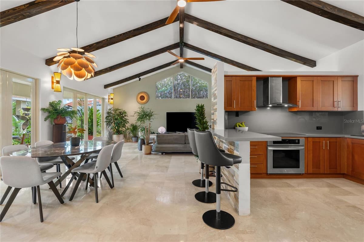 319 CAMINO DEL GUAMA — photo 11 of 64