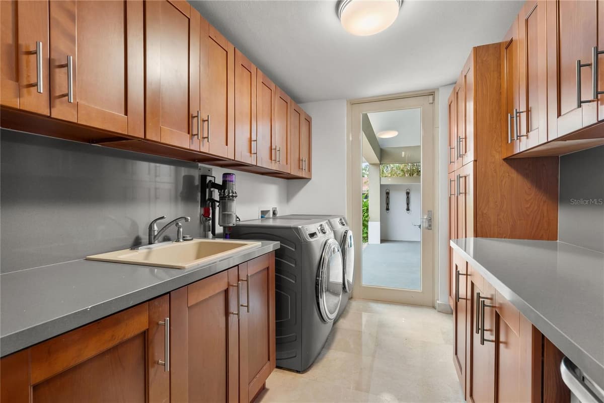 319 CAMINO DEL GUAMA — photo 20 of 64
