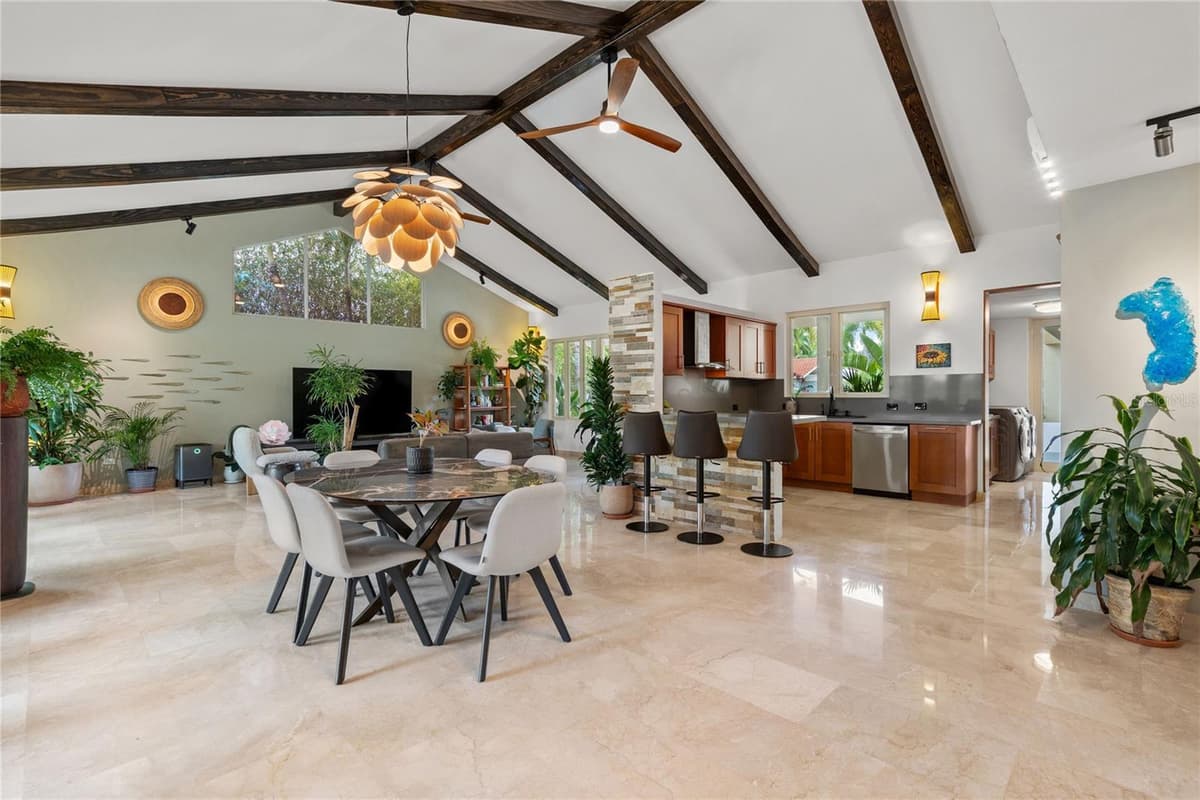 319 CAMINO DEL GUAMA — photo 4 of 64