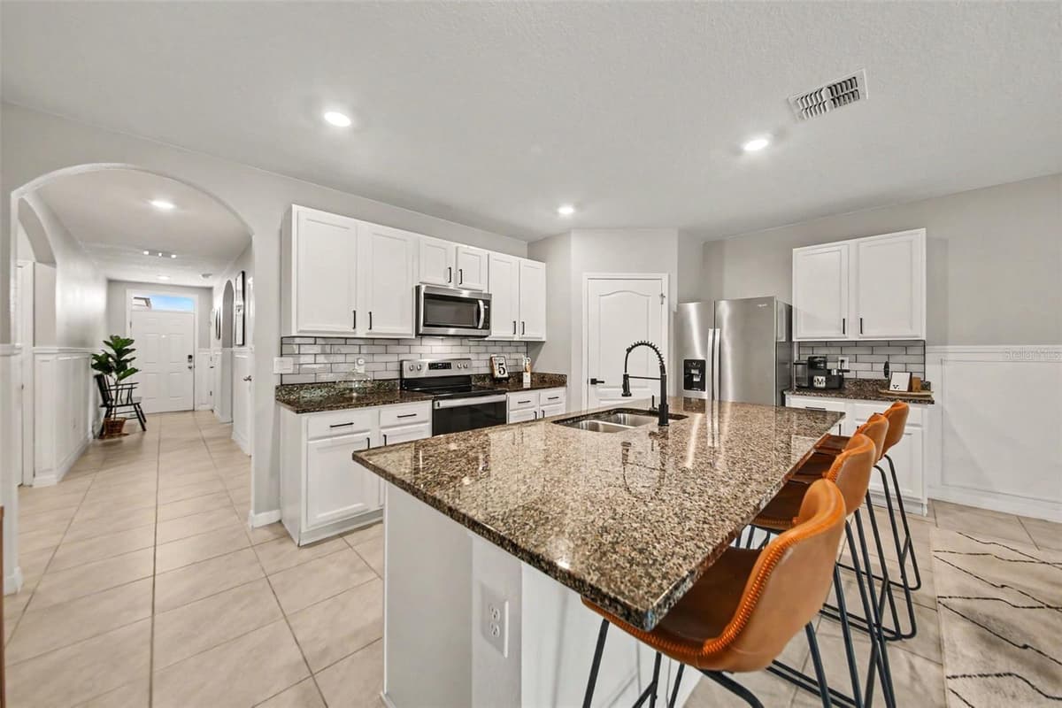 6708 ALDER RD — photo 5 of 19