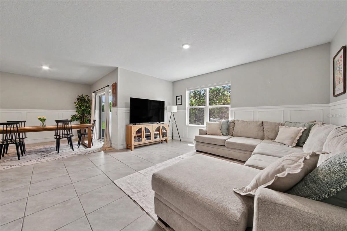 6708 ALDER RD — photo 4 of 19