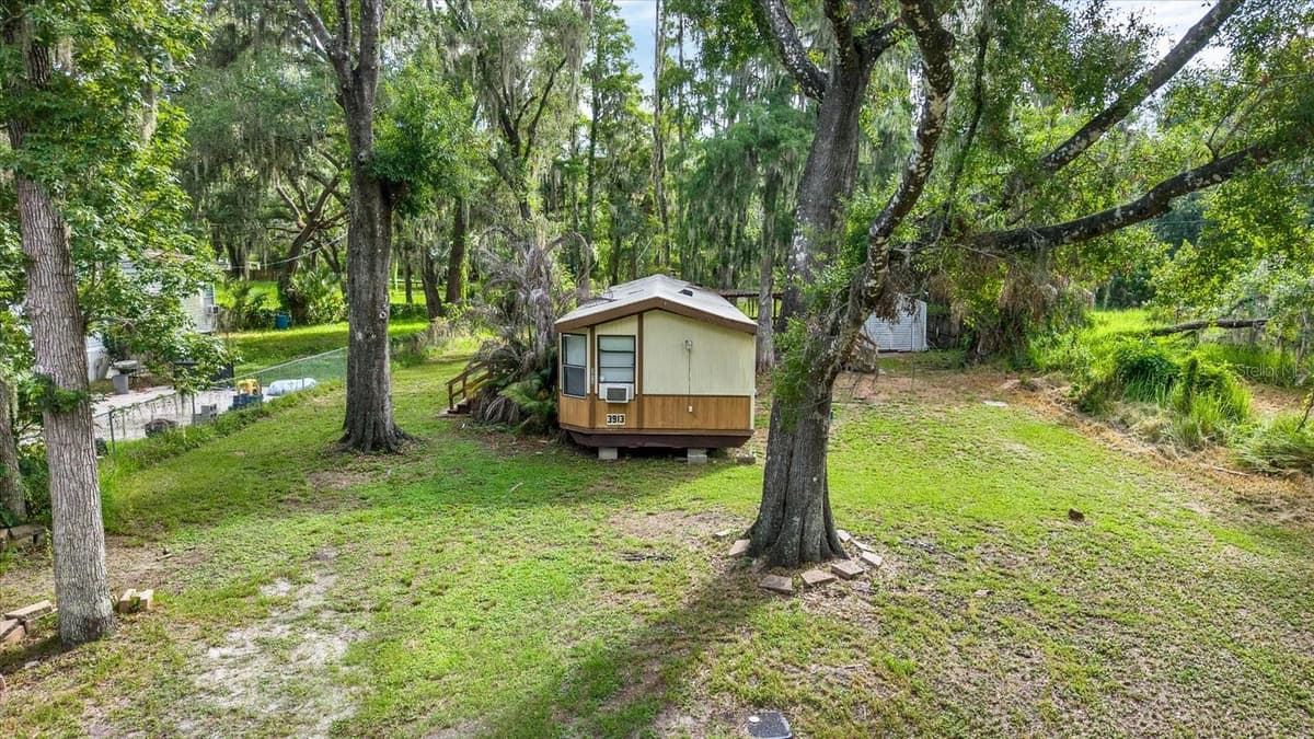 3913 ALAFIA BOULEVARD — photo 1 of 22