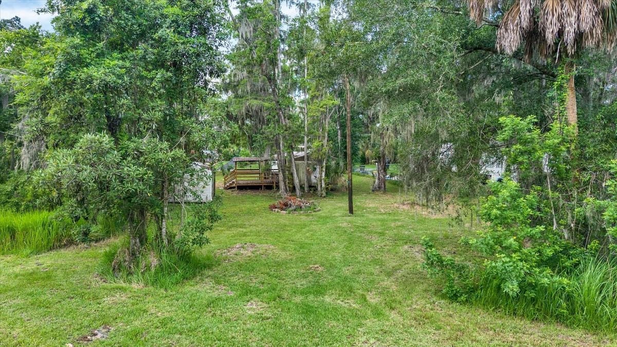 3913 ALAFIA BOULEVARD — photo 5 of 22