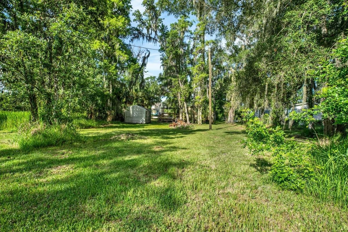3913 ALAFIA BOULEVARD — photo 11 of 22