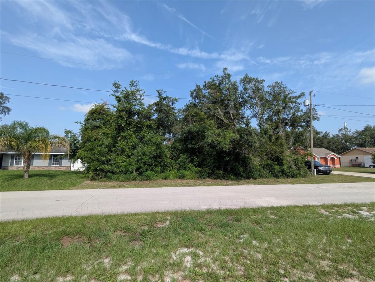 2599 HILLVIEW CIRCLE — photo 5 of 23