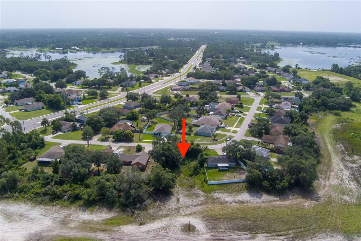 2599 HILLVIEW CIRCLE — photo 1 of 23