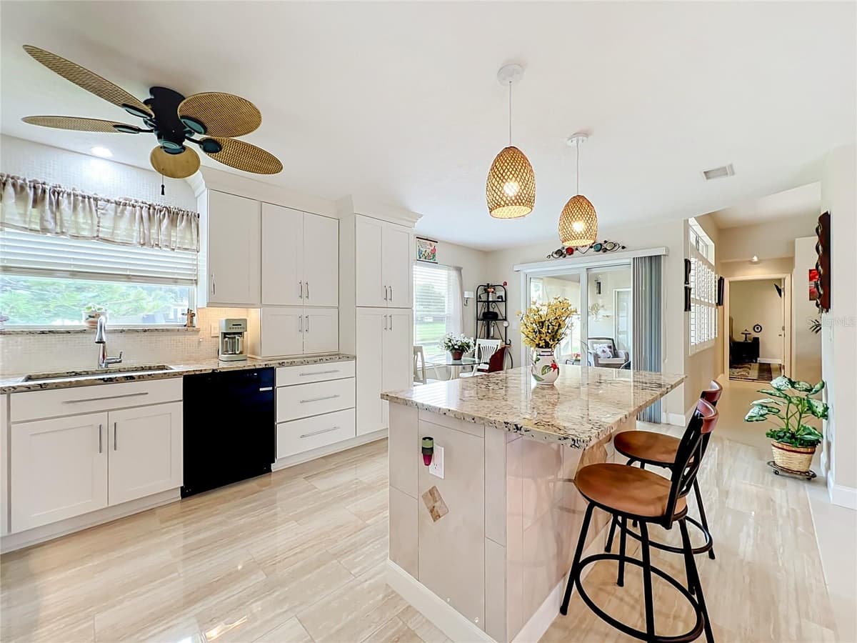 1409 CALIFORNIA DRIVE — photo 24 of 59