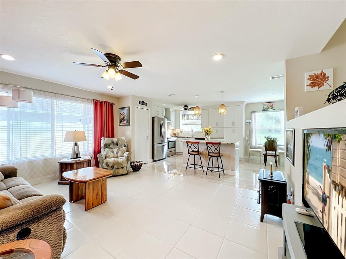 1409 CALIFORNIA DRIVE — photo 30 of 59