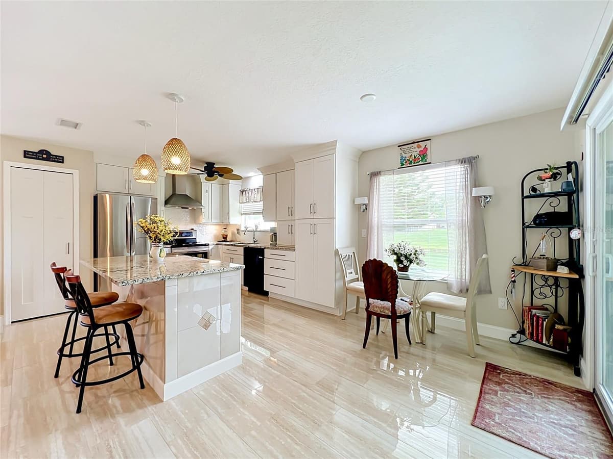 1409 CALIFORNIA DRIVE — photo 19 of 59